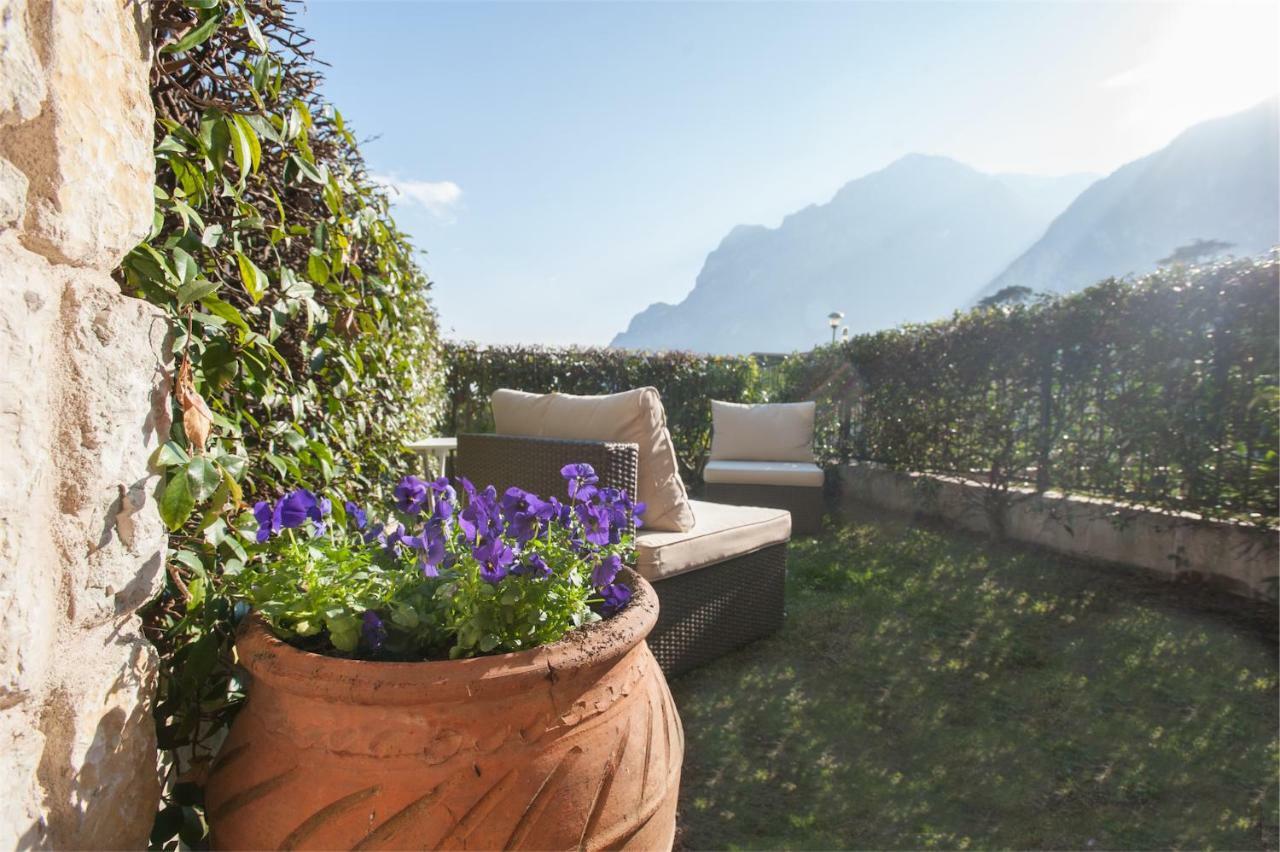 Casa Davide Apartment Riva del Garda Exterior photo